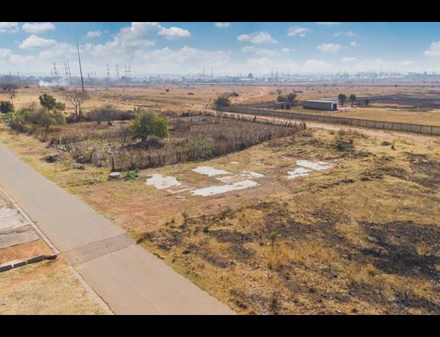 LAND FOR SALE IN ESSELEN PARK